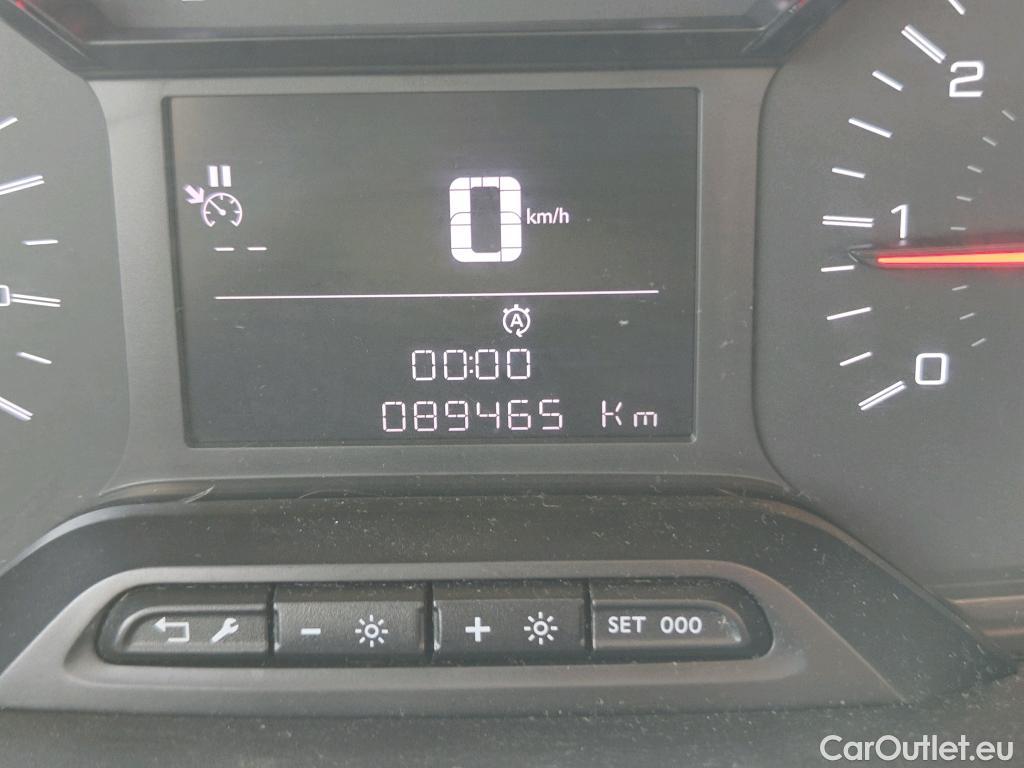 Peugeot  Partner PEUGEOT  / 2018 / 4P / furgón derivado de turismo Premium Standard 600kg BlueHDi 73kW #5