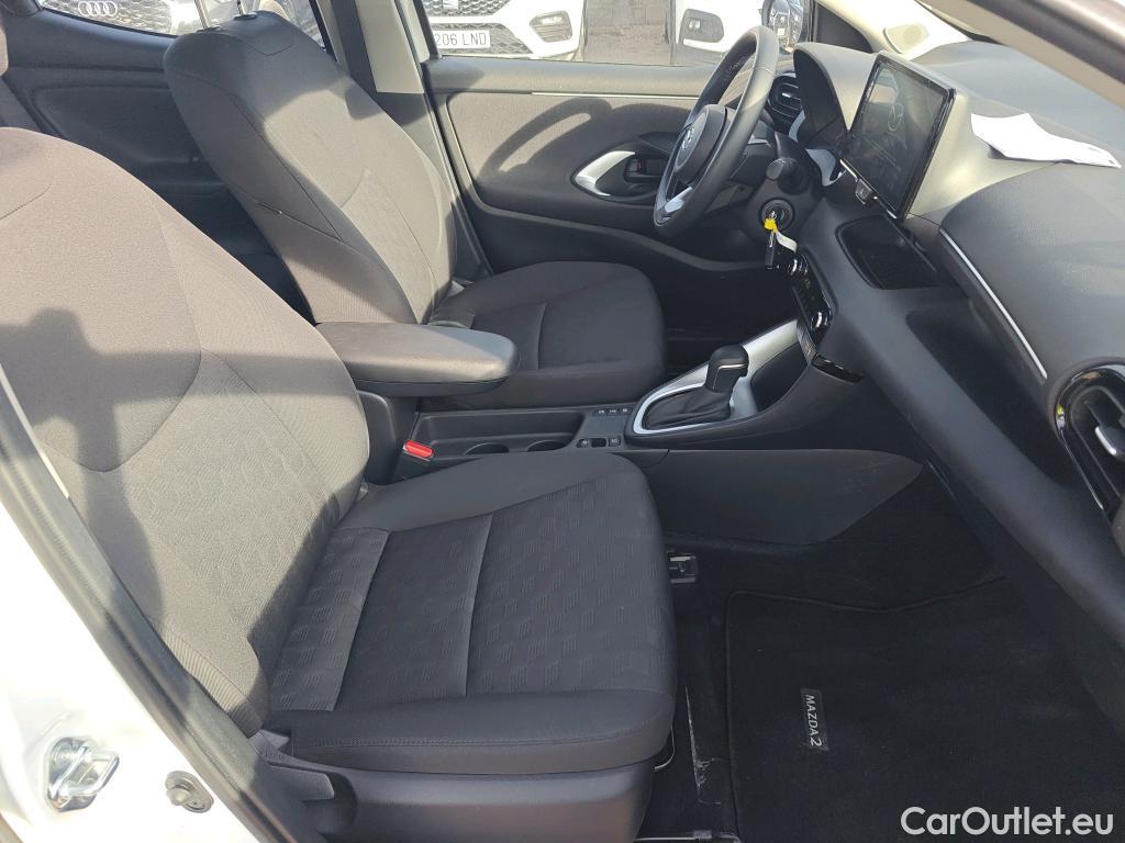 Toyota  Yaris MAZDA Mazda2 / 2019 / 5P / berlina con portón 1.5 85 kW (116 CV) CVT Centre-line (AC) #6