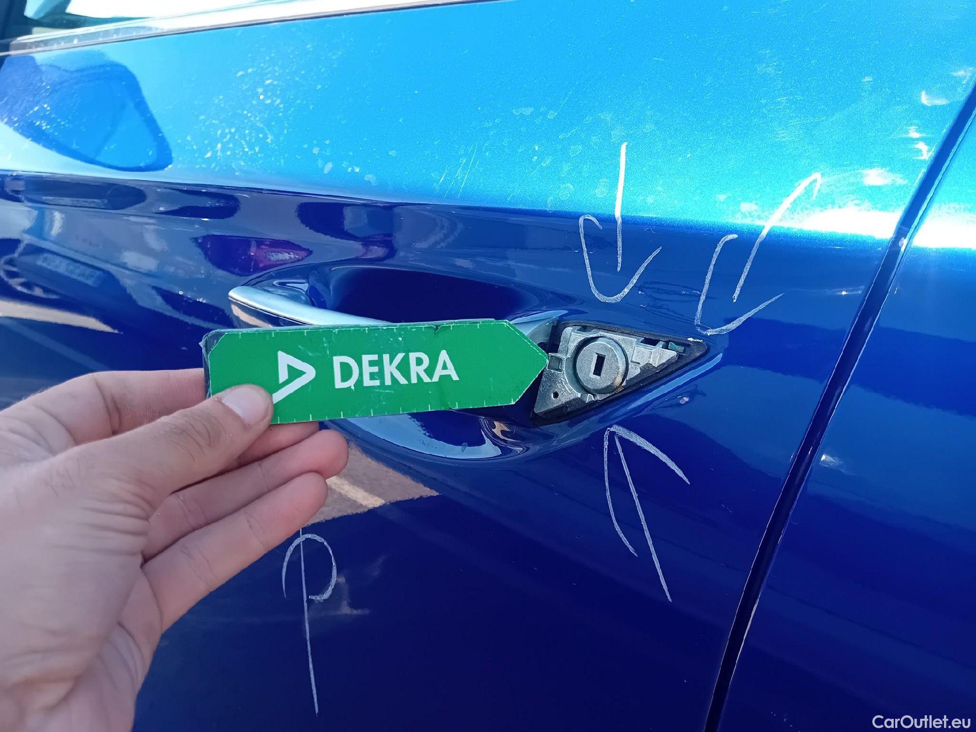 Hyundai   Ioniq HYUNDAI / 2019 / 5P / berlina con portón 1.6 GDI HEV Tecno DCT #13