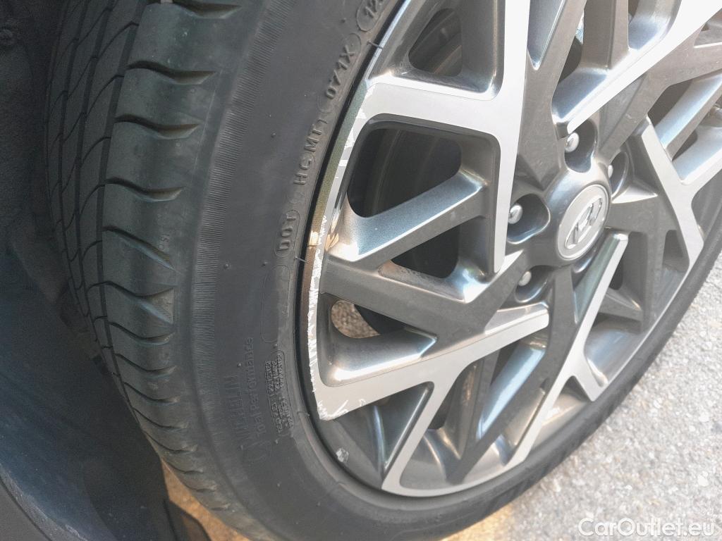 Hyundai  Konna HYUNDAI Kona / 2020 / 5P / todoterreno 1.6 GDI HEV Style Sky DCT #10
