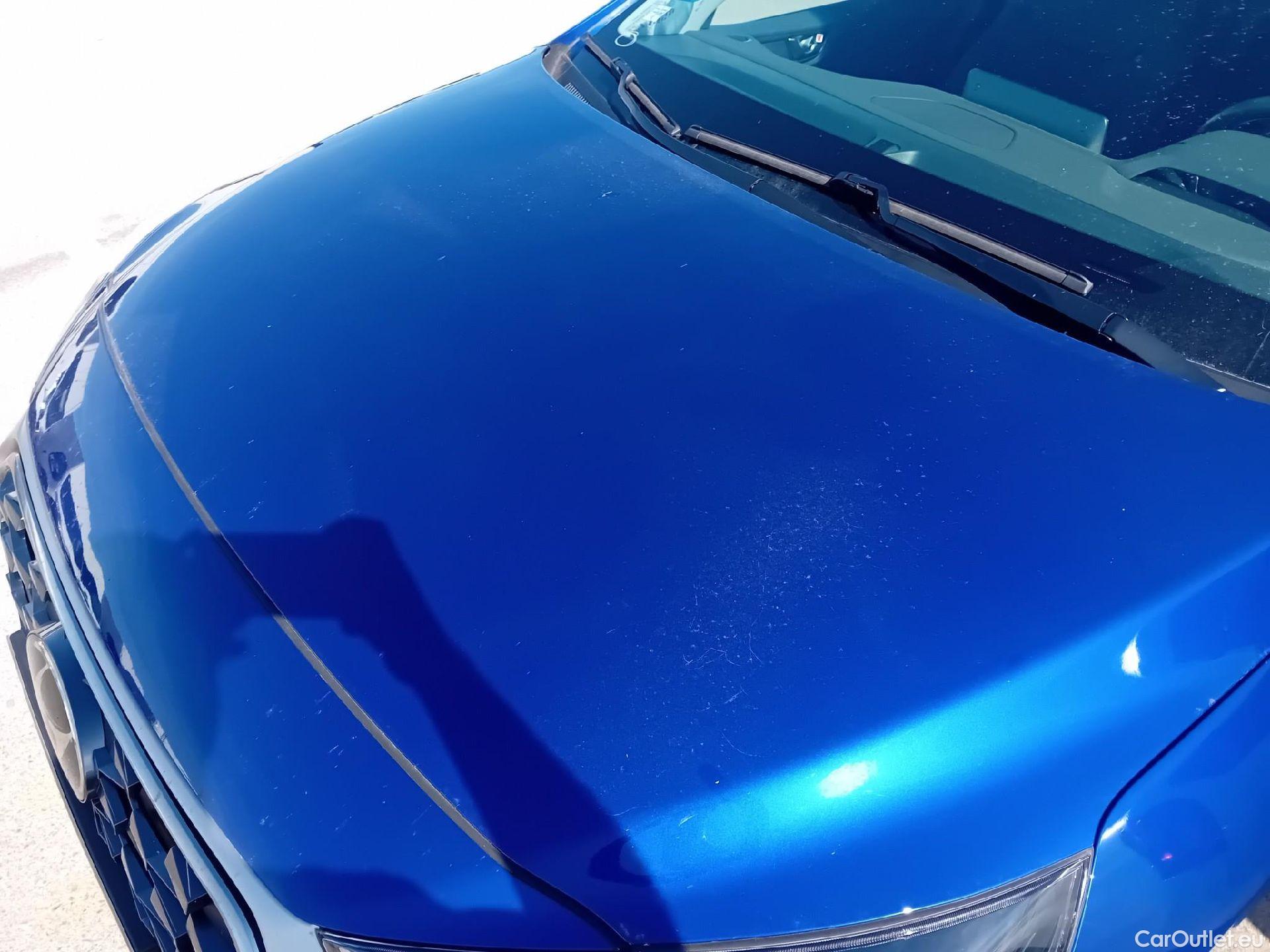 Hyundai   Ioniq HYUNDAI / 2019 / 5P / berlina con portón 1.6 GDI HEV Tecno DCT #9