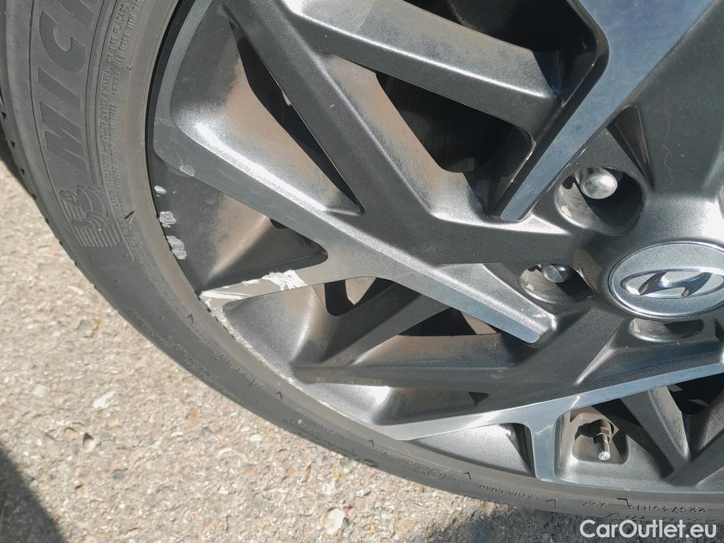 Hyundai  Konna HYUNDAI Kona / 2020 / 5P / todoterreno 1.6 GDI HEV Style Sky DCT #5