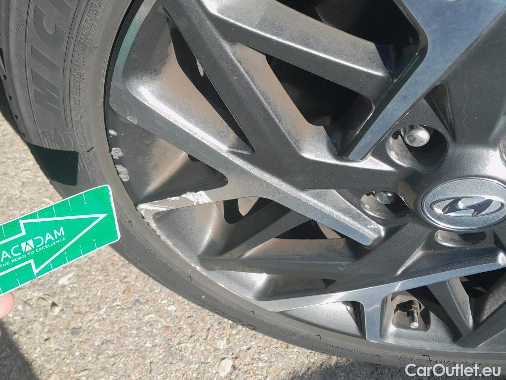 Hyundai  Konna HYUNDAI Kona / 2020 / 5P / todoterreno 1.6 GDI HEV Style Sky DCT #6