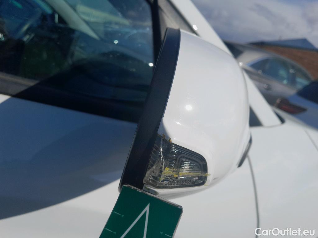 Hyundai  Konna HYUNDAI Kona / 2020 / 5P / todoterreno 1.6 GDI HEV Style Sky DCT #14