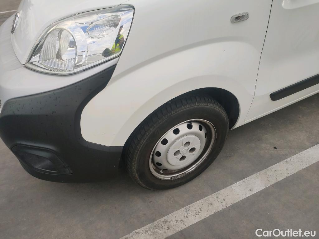 Fiat  Fiorino FIAT  / 2016 / 4P / furgón derivado de turismo Cargo SX N1 1.3 MJet 70 kW (95 CV) #16