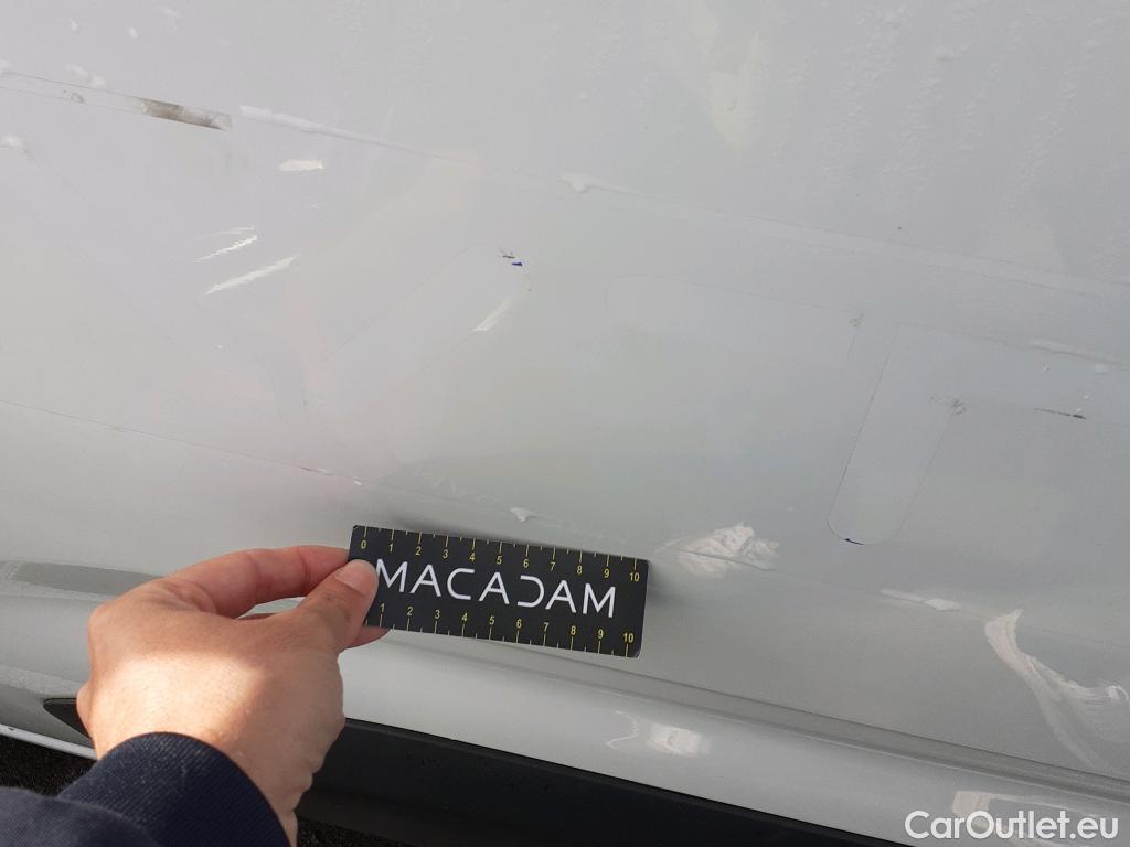 Peugeot  Partner PEUGEOT  / 2018 / 4P / furgón derivado de turismo Premium Standard 600kg BlueHDi 73kW #22