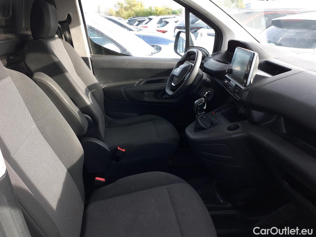 Peugeot  Partner PEUGEOT  / 2018 / 4P / furgón derivado de turismo Premium Standard 600kg BlueHDi 73kW #6