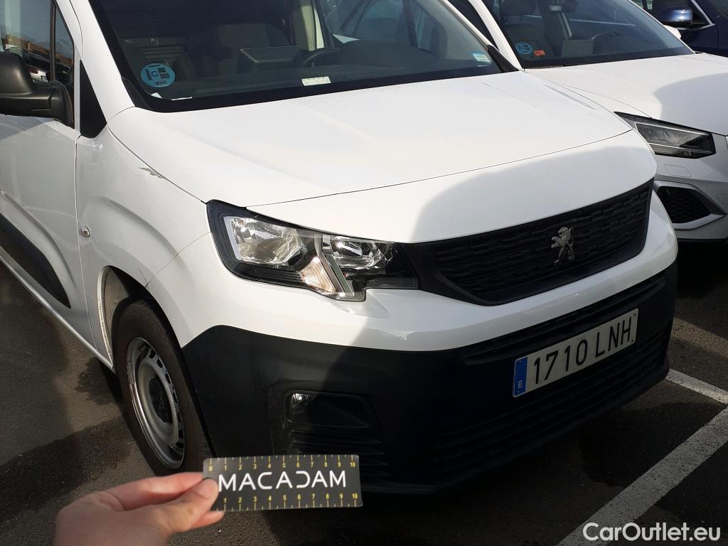 Peugeot  Partner PEUGEOT  / 2018 / 4P / furgón derivado de turismo Premium Standard 600kg BlueHDi 73kW #20