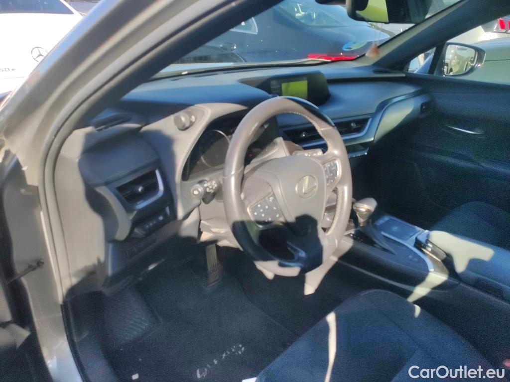  Lexus  UX LEXUS  / 2018 / 5P / todoterreno 2.0 250h Business Navigation (CX) #16