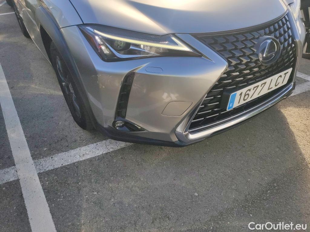  Lexus  UX LEXUS  / 2018 / 5P / todoterreno 2.0 250h Business Navigation (CX) #18