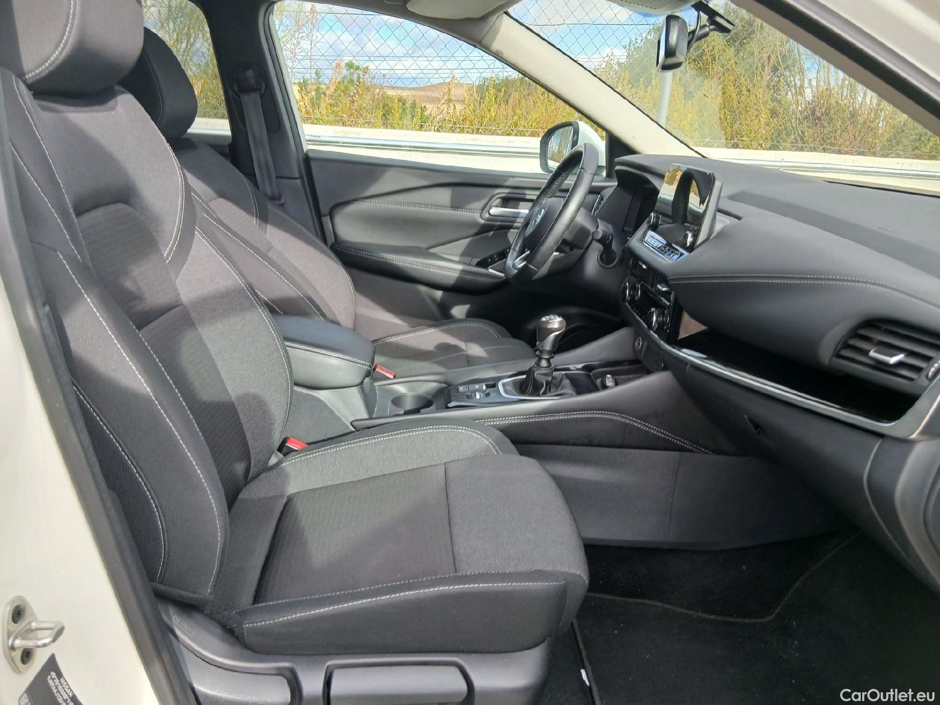 Nissan  Qashqai NISSAN  / 2021 / 5P / todoterreno DIG-T 103kW (140CV) mHEV 4x2 N-Connecta #6