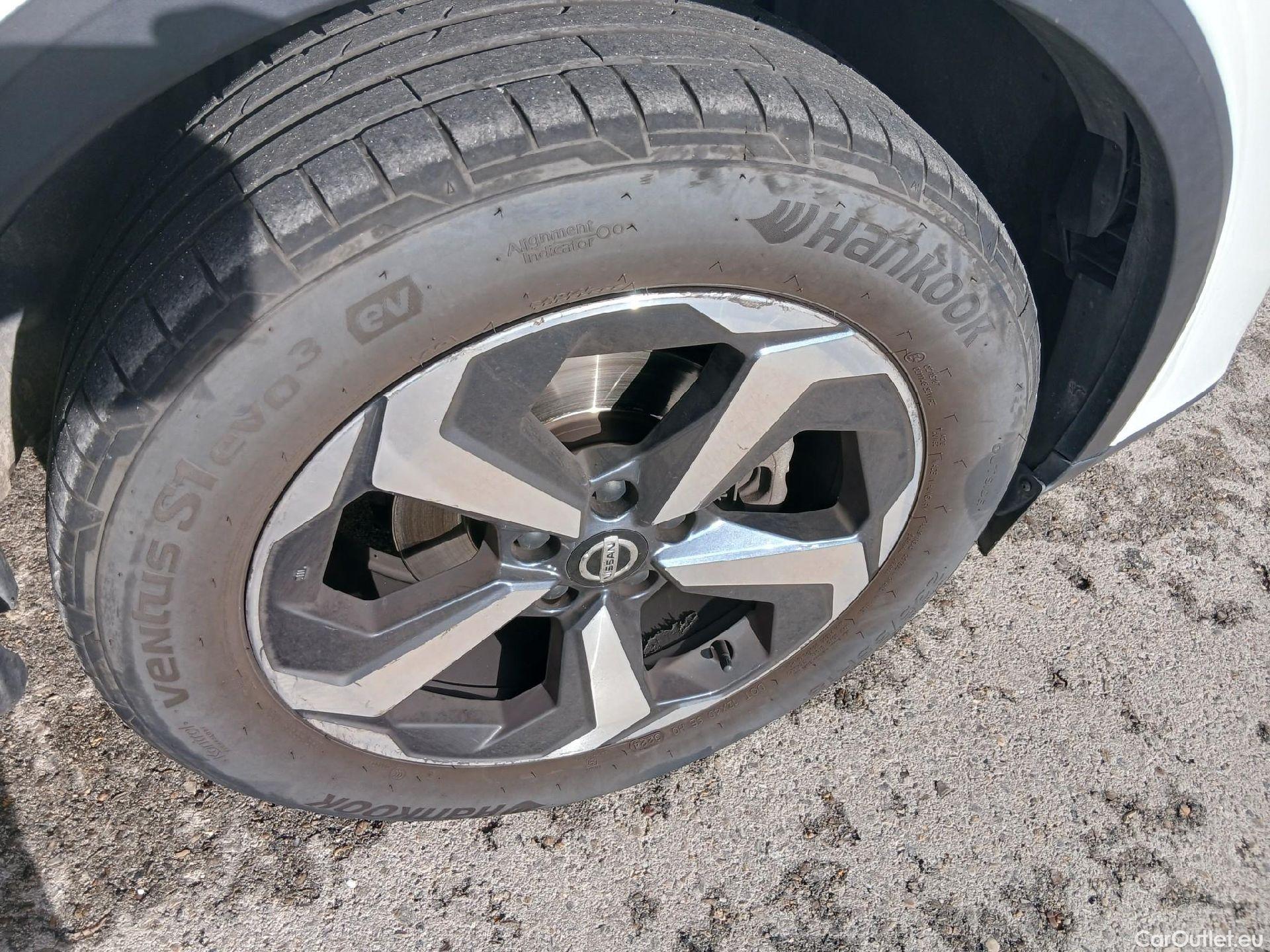 Nissan  Qashqai NISSAN  / 2021 / 5P / todoterreno DIG-T 103kW (140CV) mHEV 4x2 N-Connecta #2