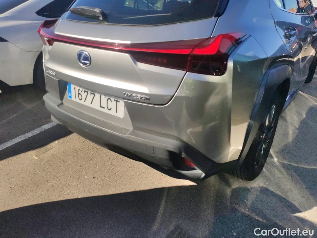  Lexus  UX LEXUS  / 2018 / 5P / todoterreno 2.0 250h Business Navigation (CX) #20