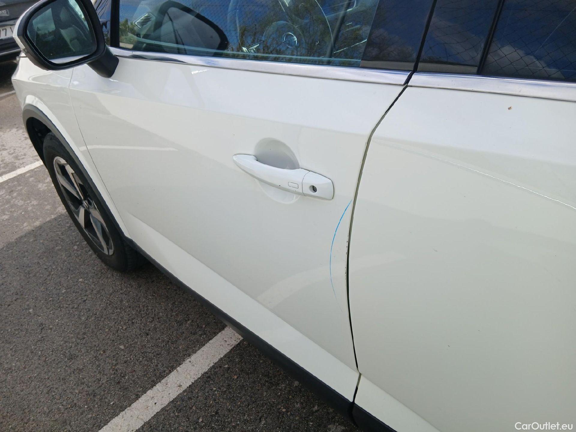 Nissan  Qashqai NISSAN  / 2021 / 5P / todoterreno DIG-T 103kW (140CV) mHEV 4x2 N-Connecta #13