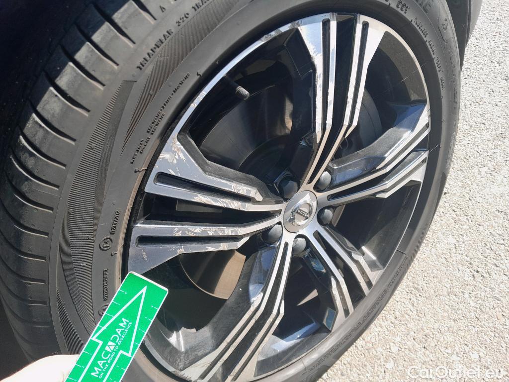 Volvo  XC 40 VOLVO XC40 / 2017 / 5P / todoterreno 1.5 T5 Twin Recharge Inscription Auto #10