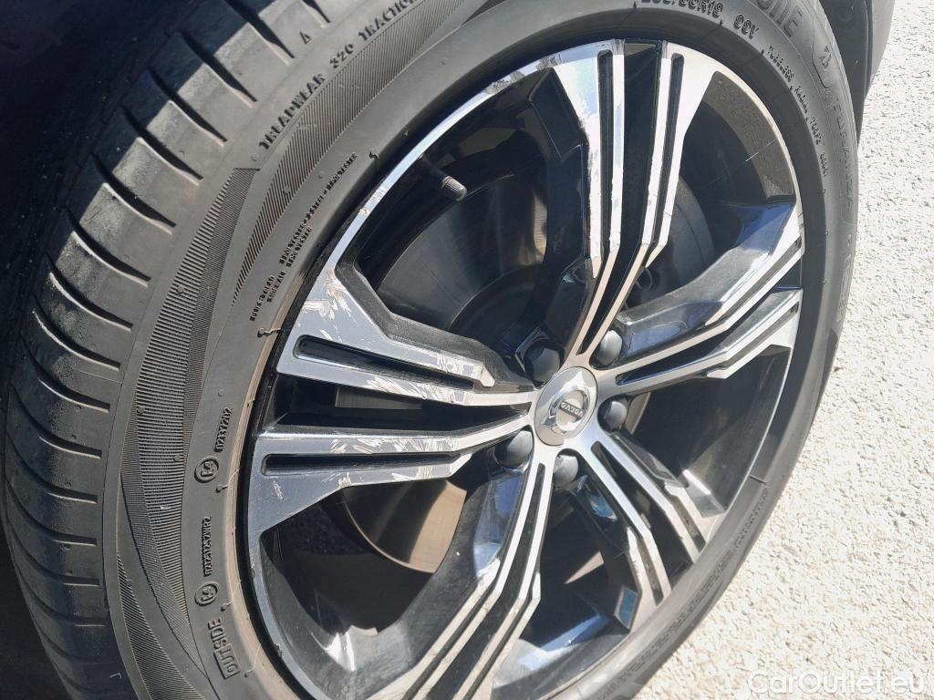 Volvo  XC 40 VOLVO XC40 / 2017 / 5P / todoterreno 1.5 T5 Twin Recharge Inscription Auto #11