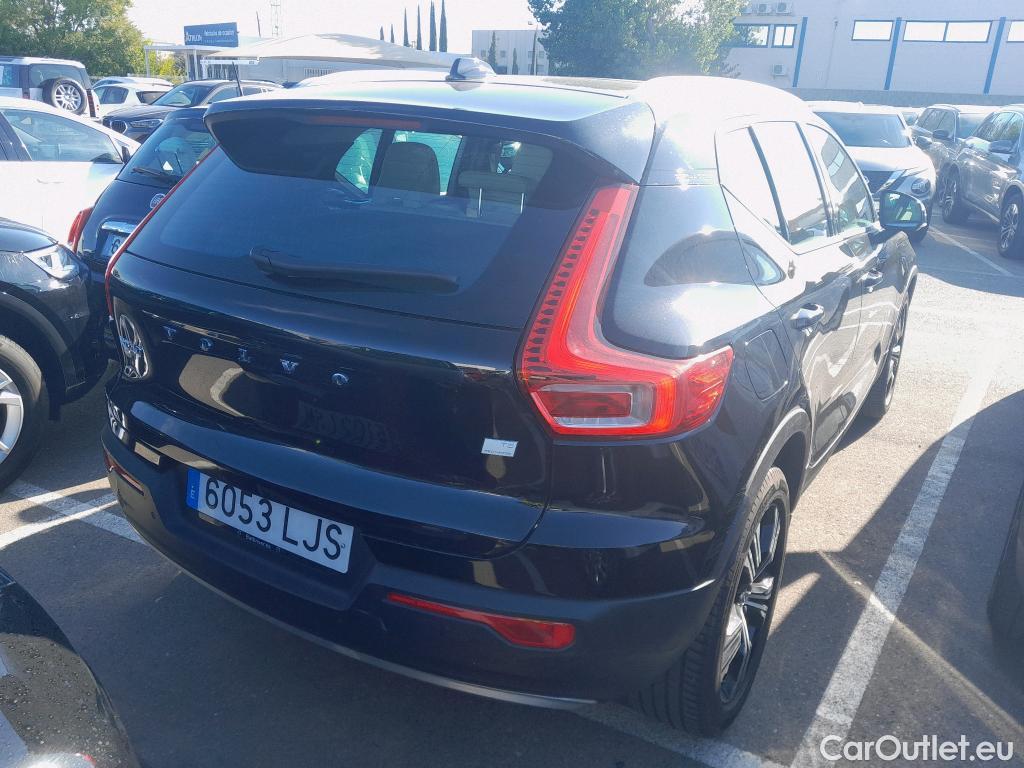 Volvo  XC 40 VOLVO XC40 / 2017 / 5P / todoterreno 1.5 T5 Twin Recharge Inscription Auto #2