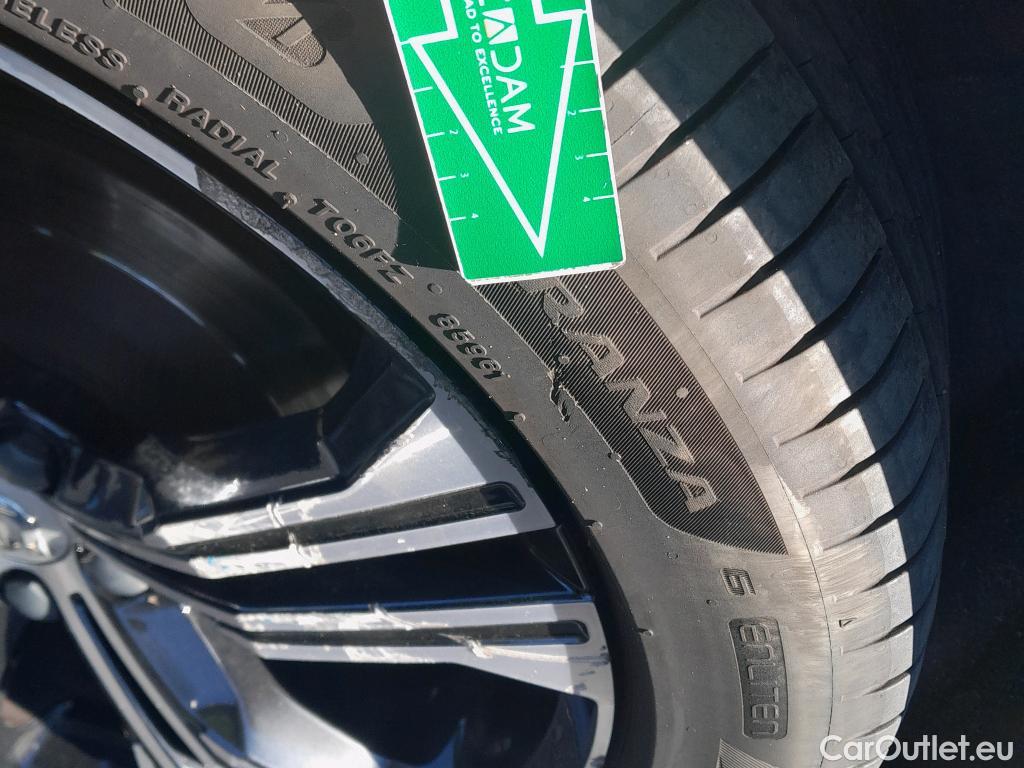 Volvo  XC 40 VOLVO XC40 / 2017 / 5P / todoterreno 1.5 T5 Twin Recharge Inscription Auto #9