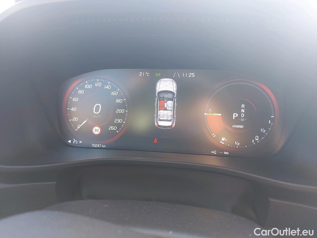 Land Rover  Discovery VOLVO XC40 / 2021 / 5P / todoterreno 1.5 T4 Recharge PHEV Core Auto #4