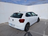 Volkswagen  Polo VOLKSWAGEN  / 2017 / 5P / berlina con portón Advance 1.0 TSI 70kW (95CV) #2