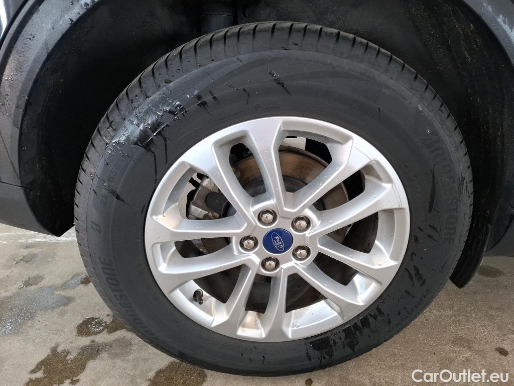  Ford  Kuga  Titanium 1.5 EcoBlue 120CV BVA8 E6dT #4
