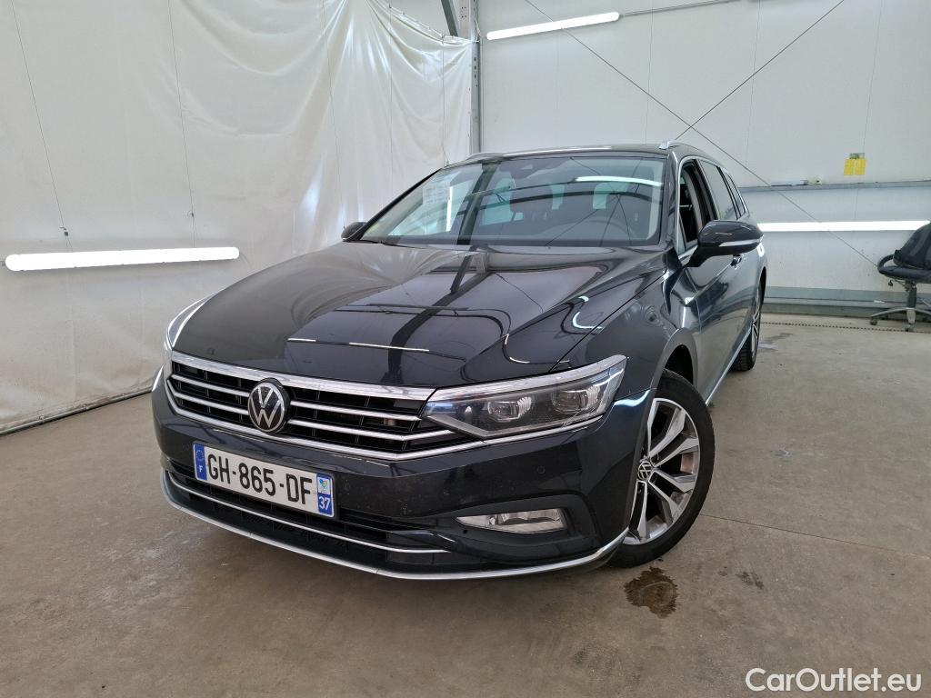 Volkswagen  Passat VOLKSWAGEN  SW / 2019 / 5P / Break 2.0 TDI 150 SCR DSG7 SW ELEGANCE #1