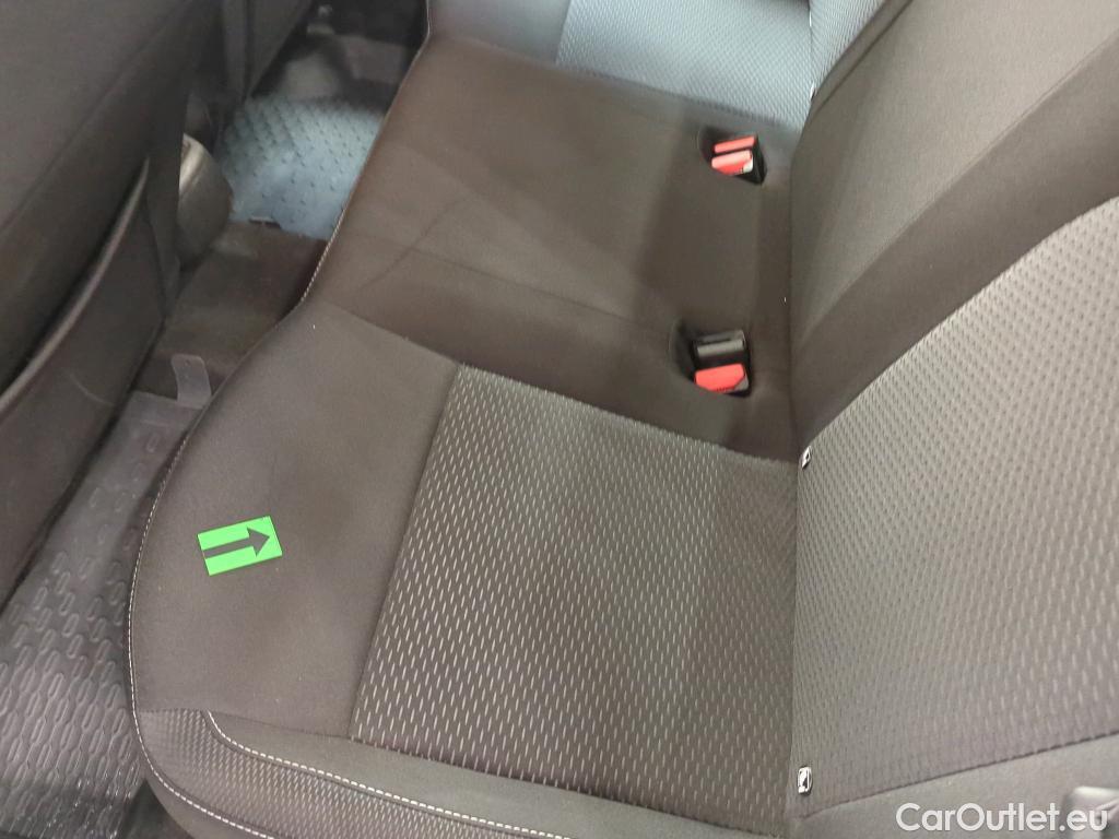 Dacia  Duster 1.5 Blue dCi 115CP Comfort 4WD #60