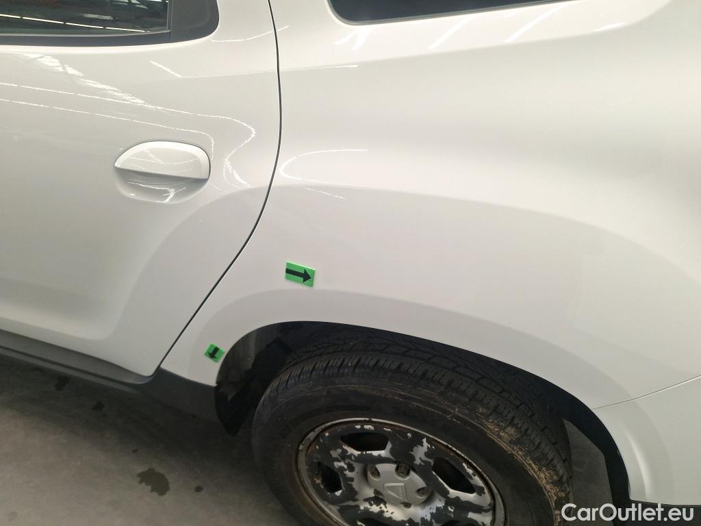 Dacia  Duster 1.5 Blue dCi 115CP Comfort 4WD #9