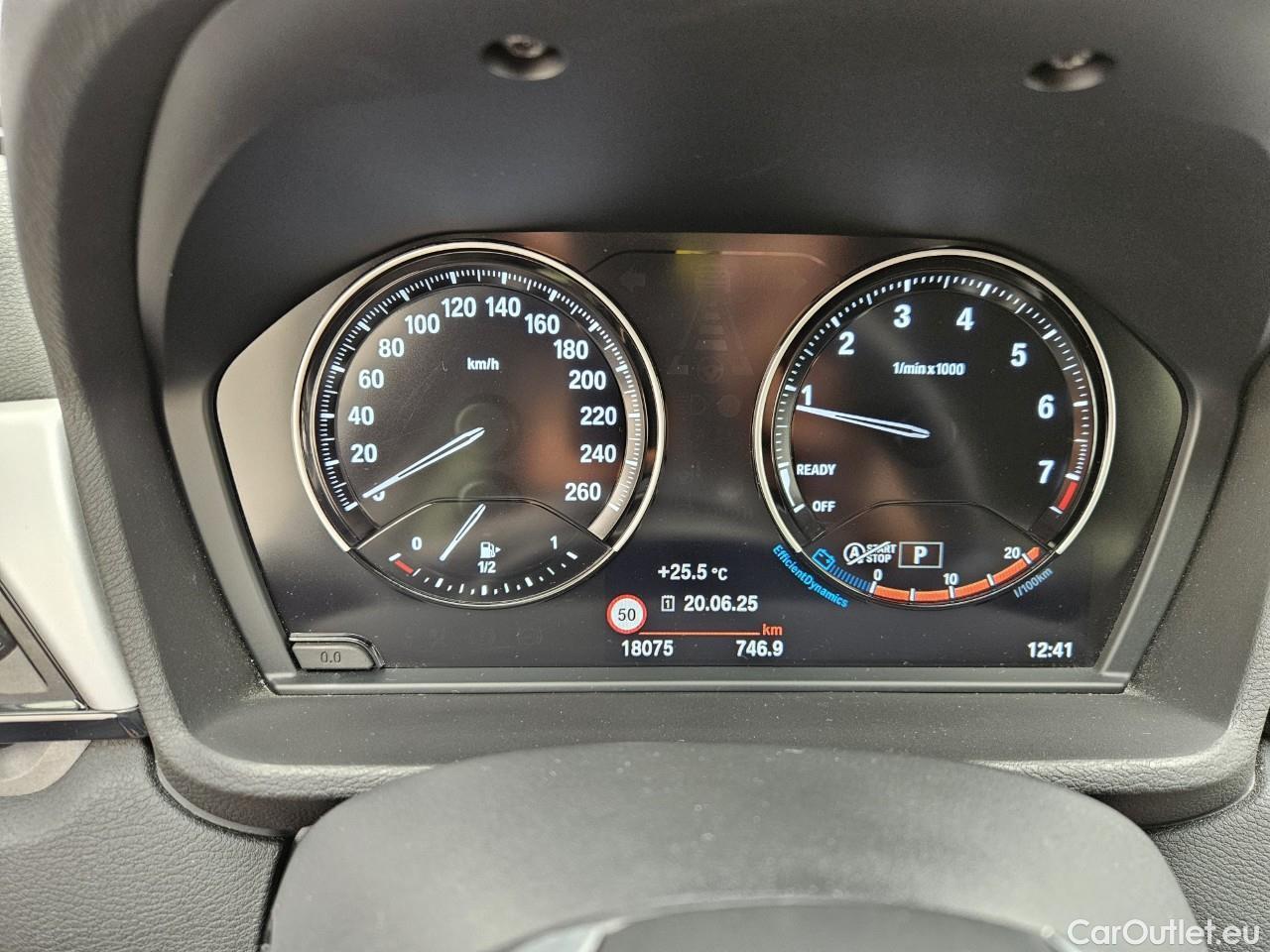 Bmw  X1 2.0 xDrive20i AT #6