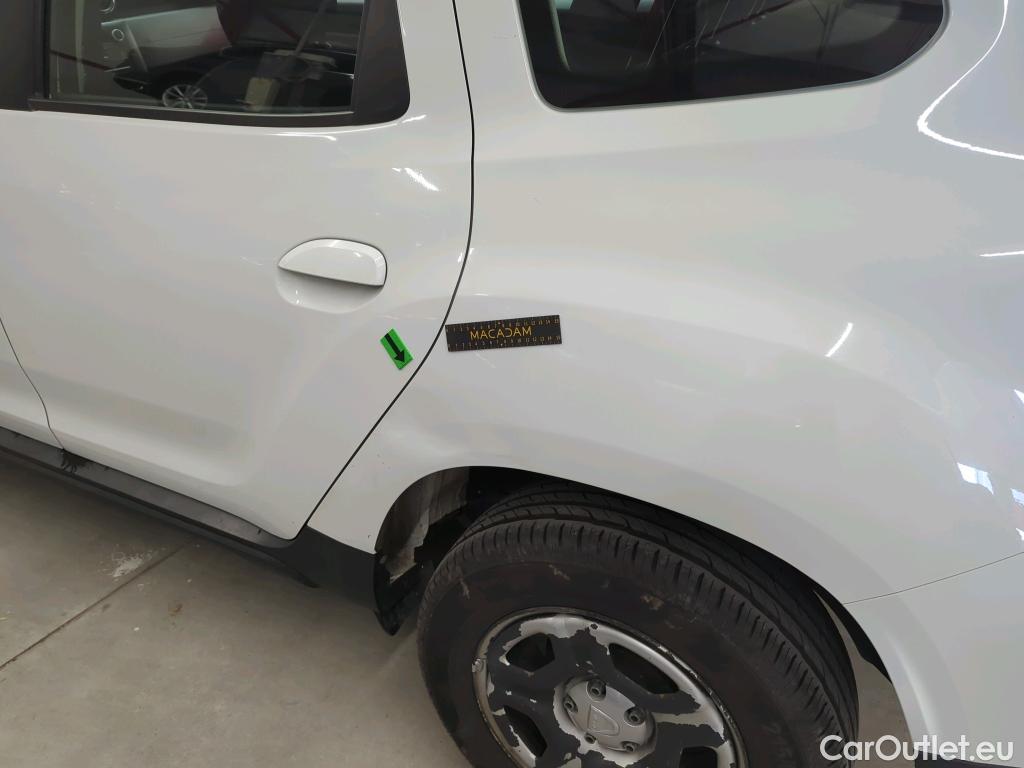 Dacia  Duster 1.5 Blue dCi 115CP Comfort 4WD #16