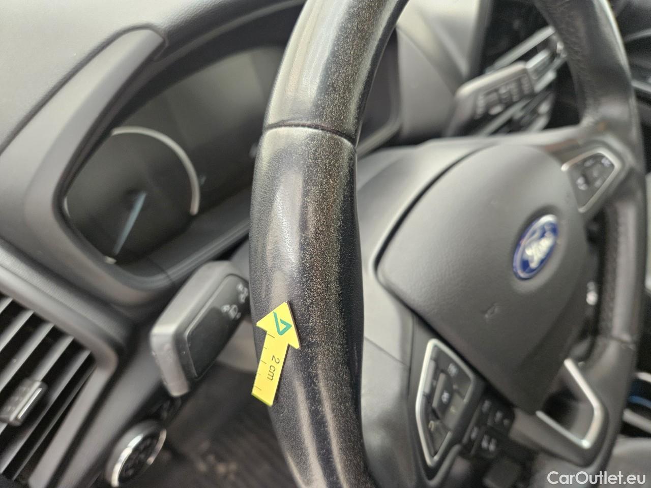  Ford   ECOSPORT 1.5 EcoBlue 95CP Titanium #51