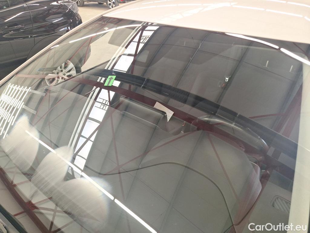  Toyota  Corolla 1.8 Hybrid Dynamic HSD E-CVT #1