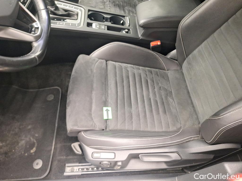  Volkswagen  Passat Highline 2.0 TDI DSG 150 CP #15