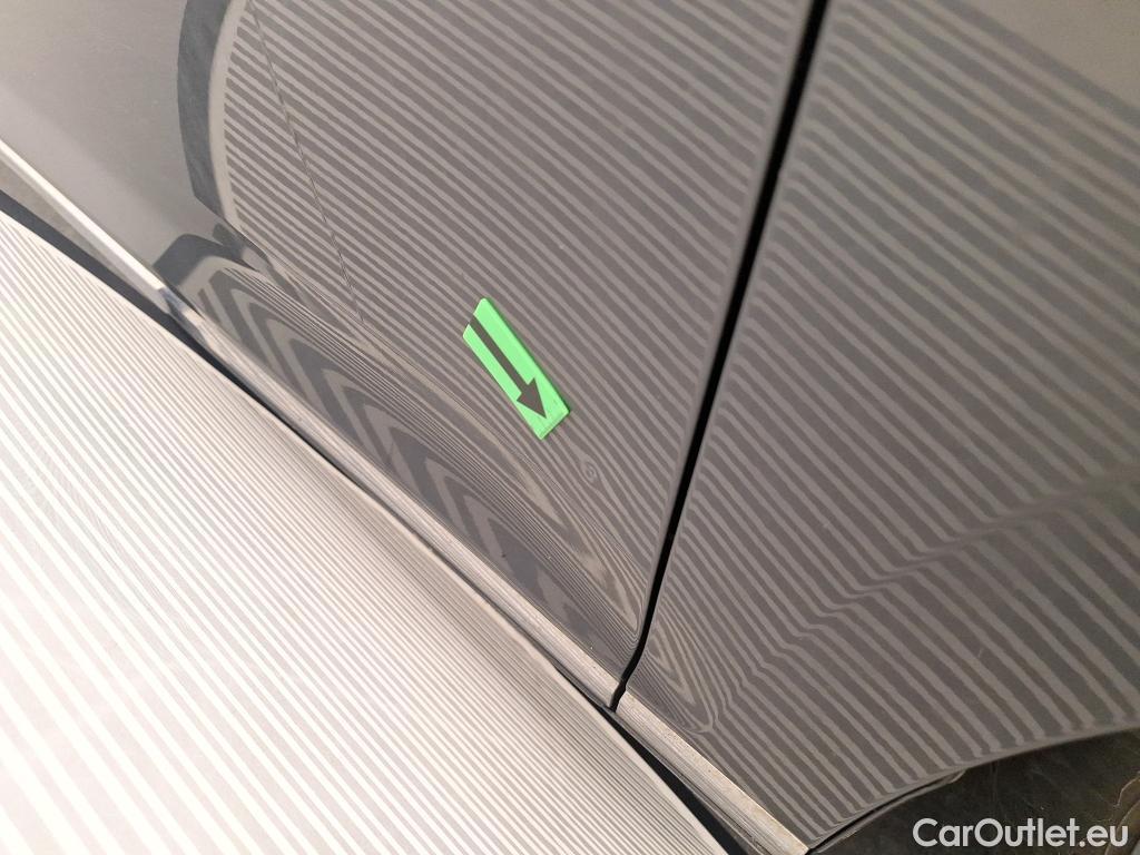  Volkswagen  Passat Highline 2.0 TDI DSG 150 CP #20