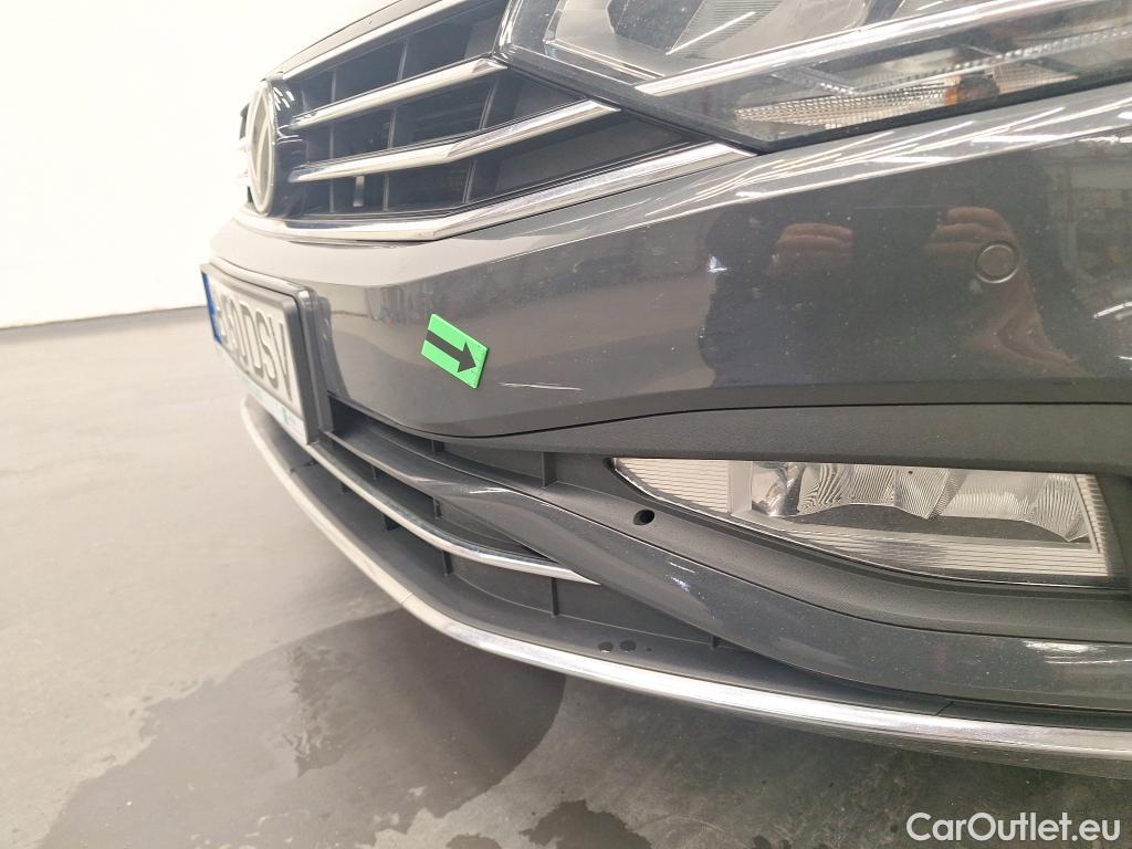 Volkswagen  Passat Highline 2.0 TDI DSG 150 CP #9