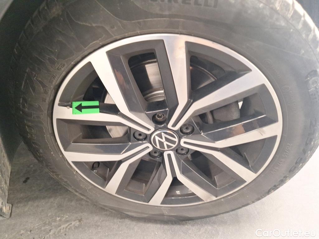  Volkswagen  Passat Highline 2.0 TDI DSG 150 CP #11