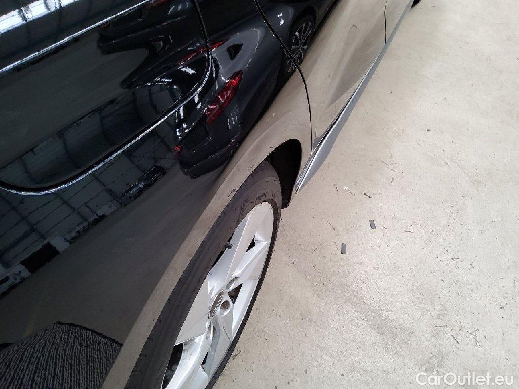 Audi  A3  Sportback 30 TDI S line 2.0 TDI 85KW AT7 E6d #24