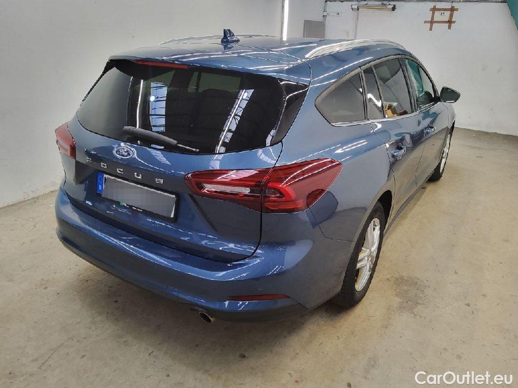 Ford  Focus  Turnier Titanium X 1.5 EcoBlue 85KW AT8 E6d #2