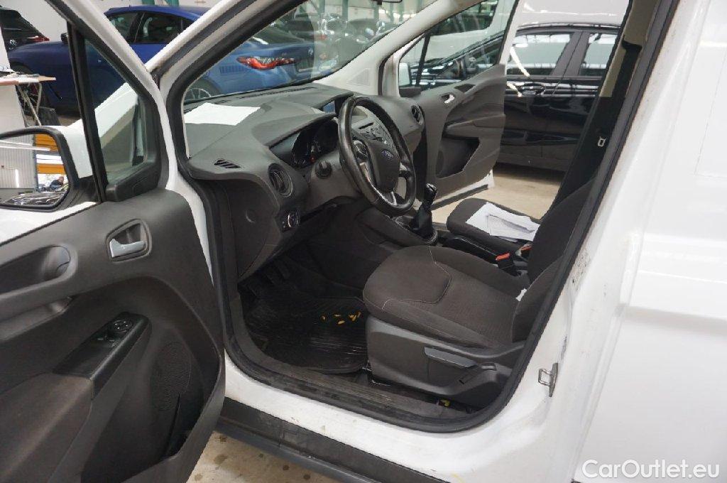 Ford  Transit  Courier Trend 1.0 EcoBoost 74KW MT5 E6 #4