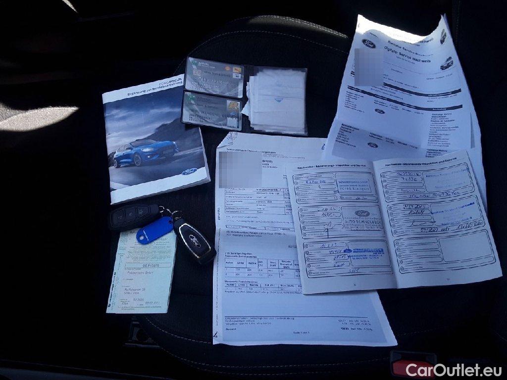 Ford  Focus  Turnier Active 1.5 EcoBlue 88KW AT8 E6d #13