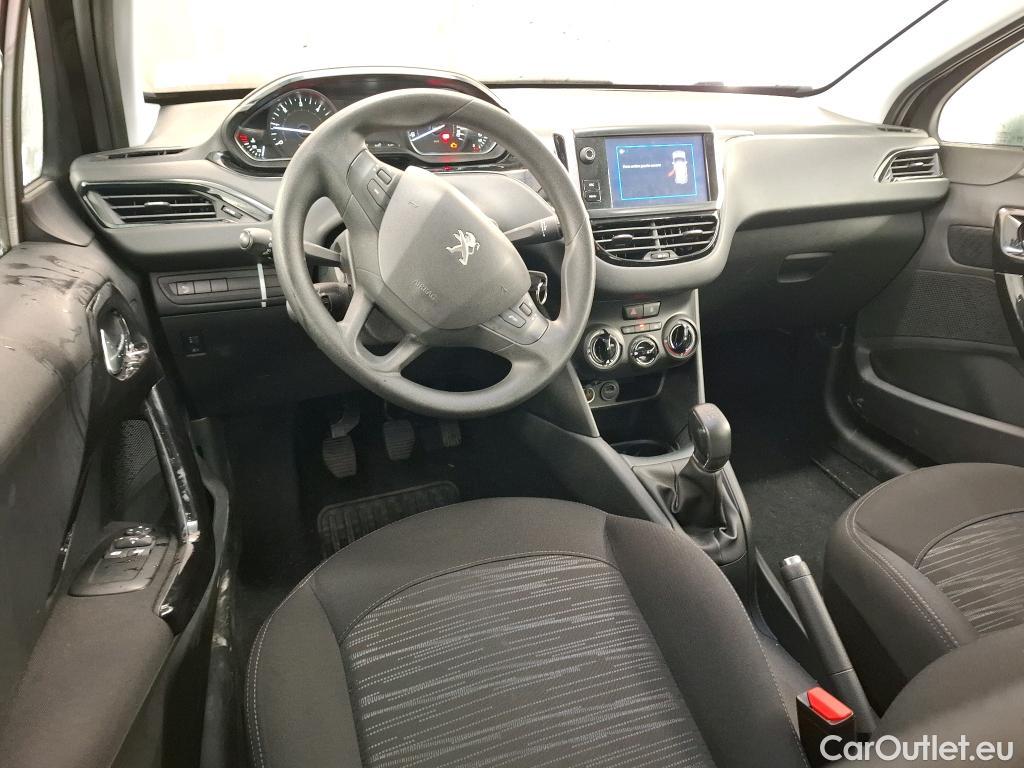 Peugeot  208  Affaire Premium Pack 1.6 HDi 75CV BVM5 E6 #5