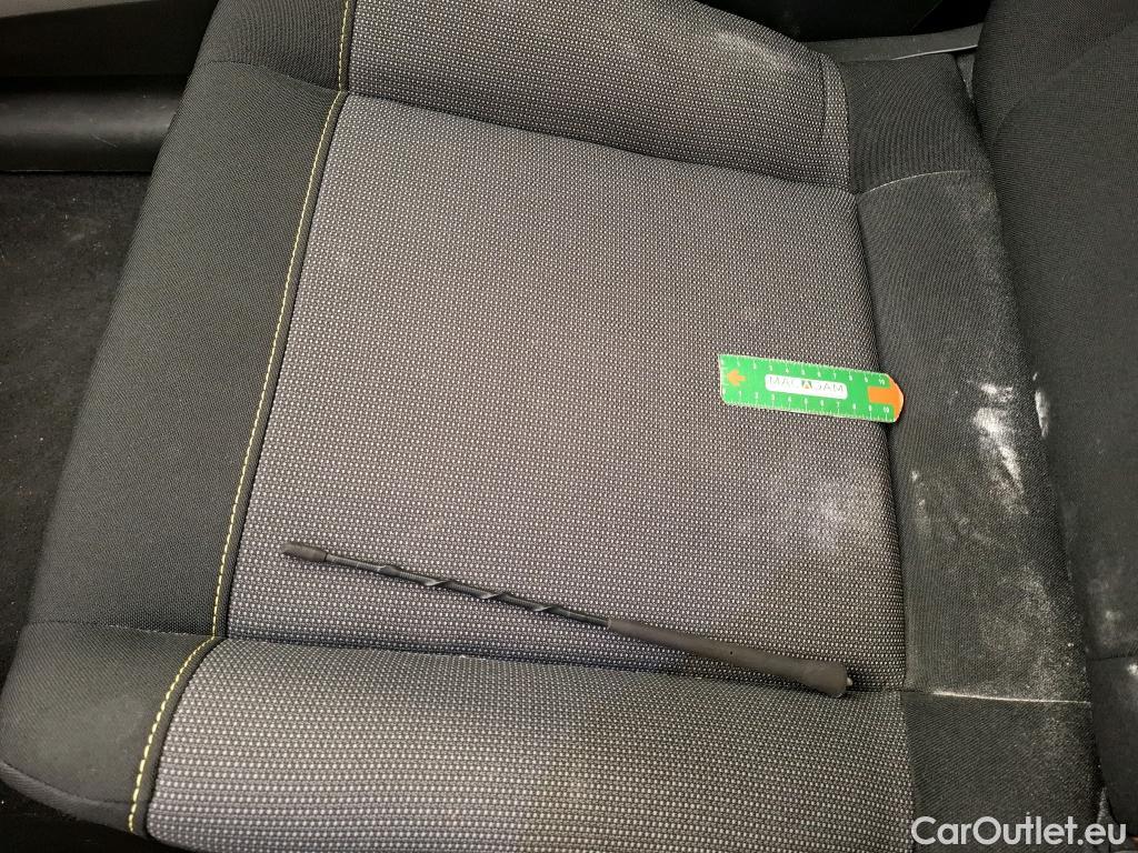 Citroen  C3  Société Feel Nav 1.2 PureTech 80CV BVM5 E6 #26