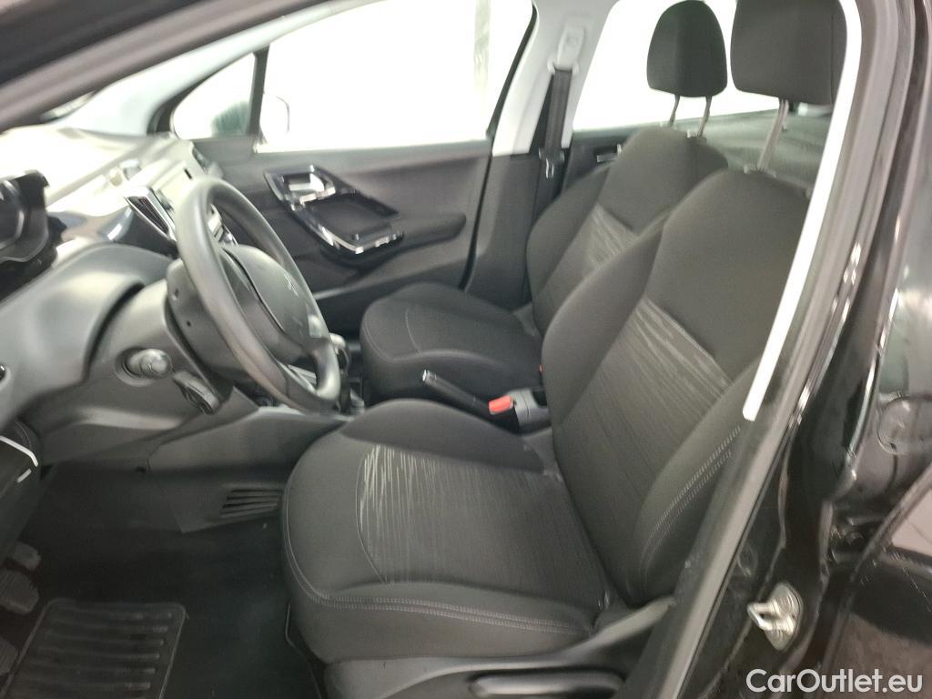 Peugeot  208  Affaire Premium Pack 1.6 HDi 75CV BVM5 E6 #8