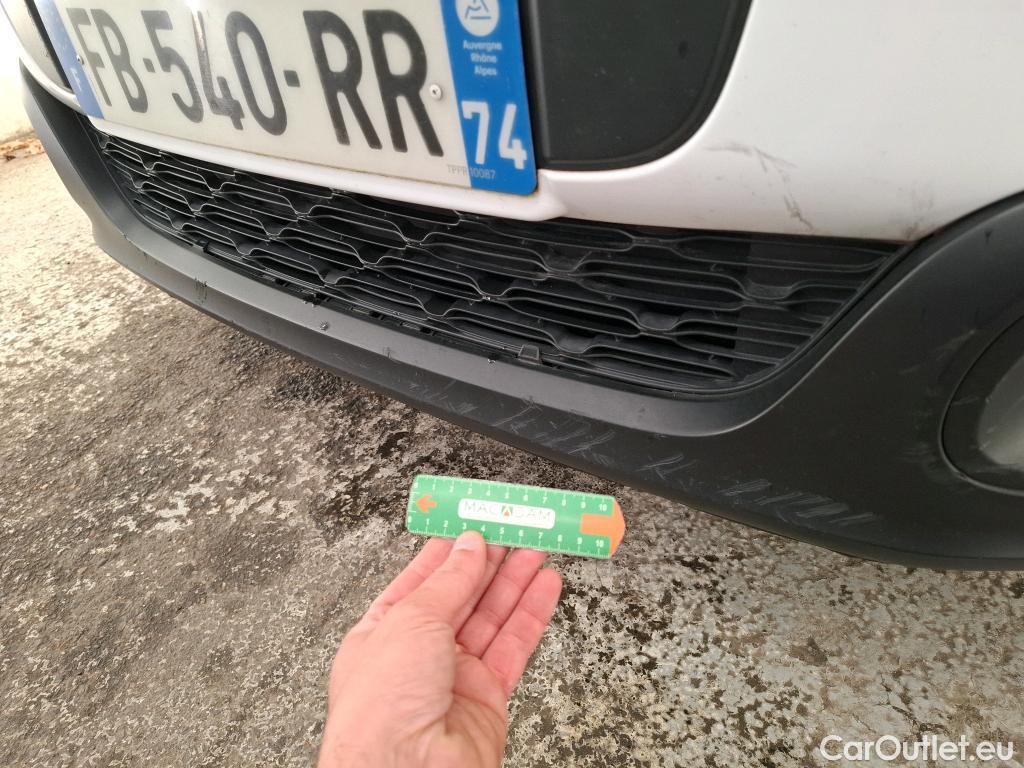 Citroen  C3  Société Feel Nav 1.2 PureTech 80CV BVM5 E6 #29