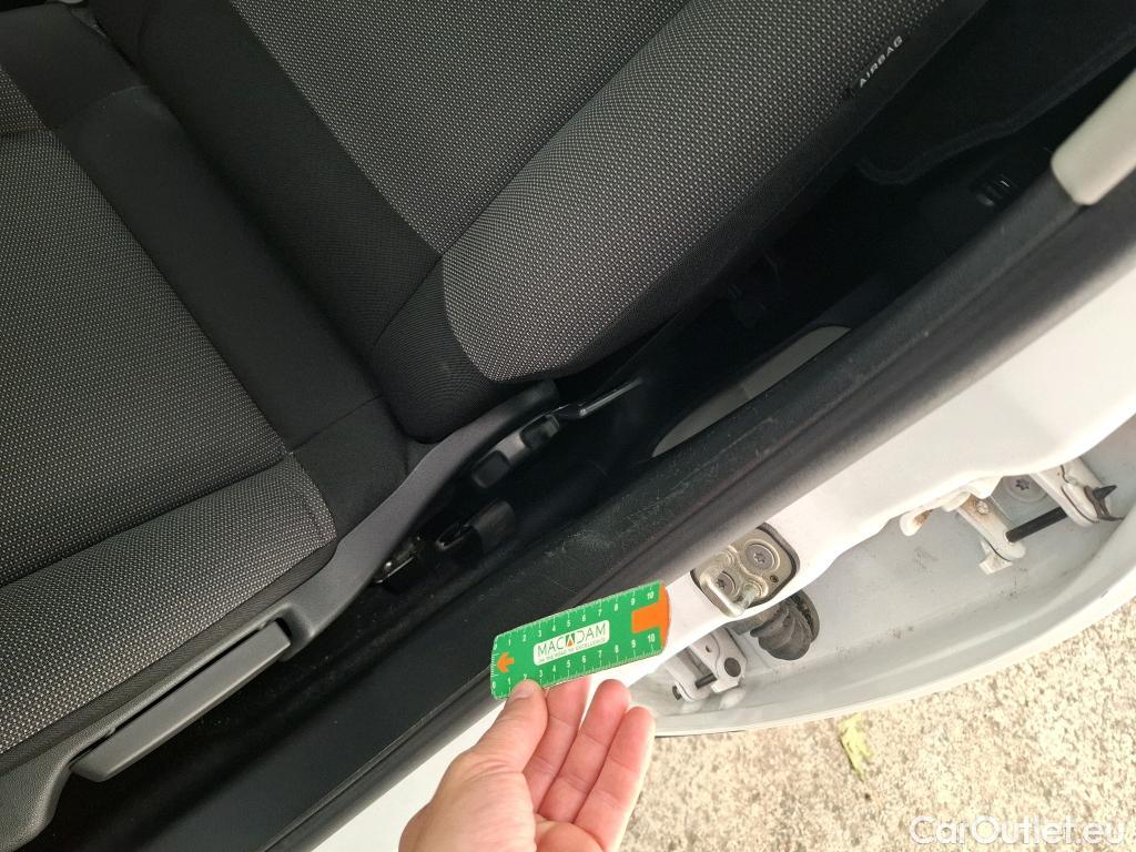 Citroen  C3  Société Feel Nav 1.2 PureTech 80CV BVM5 E6 #10