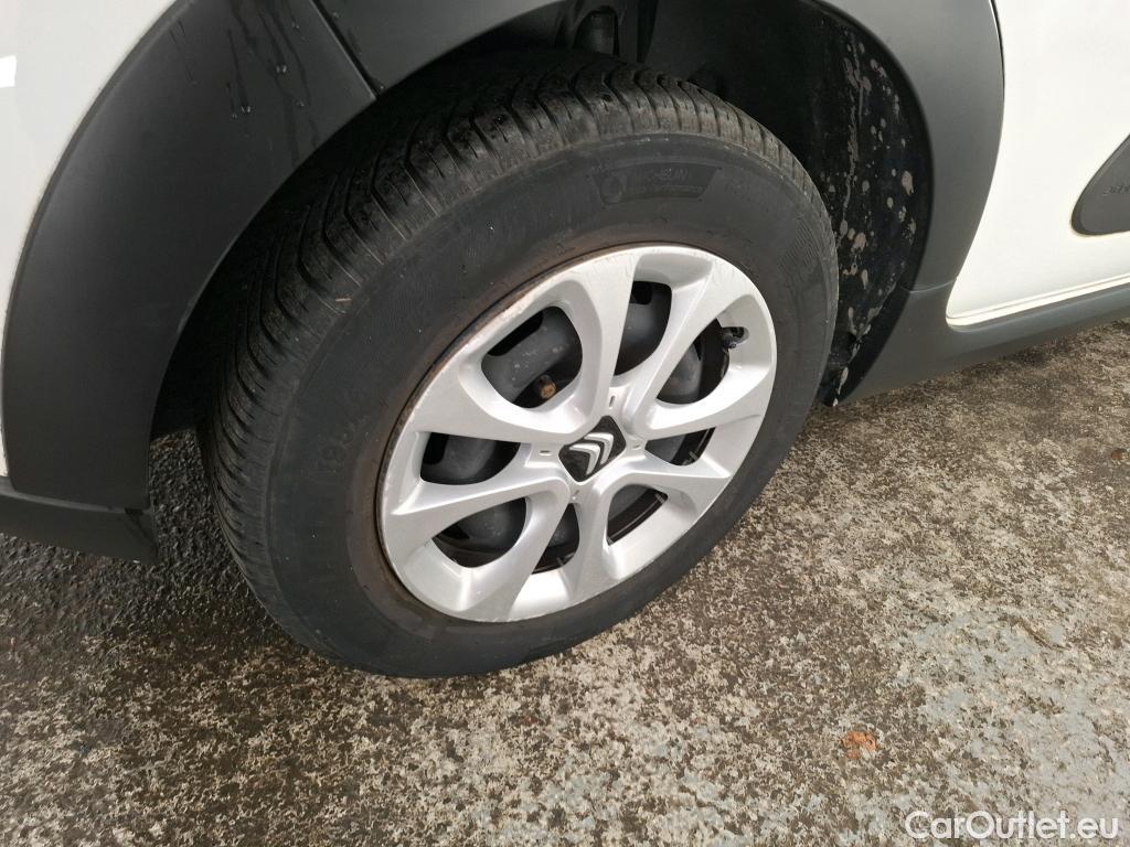 Citroen  C3  Société Feel Nav 1.2 PureTech 80CV BVM5 E6 #19