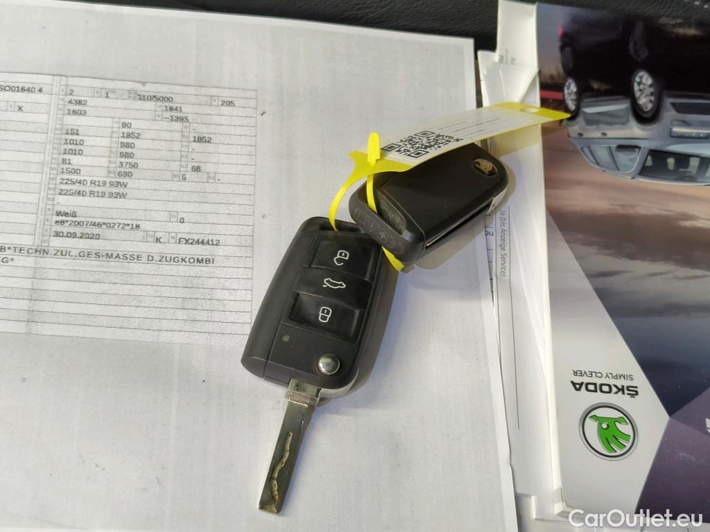 Skoda  Karoq  Style 1.5 TSI 110KW AT7 E6d #11