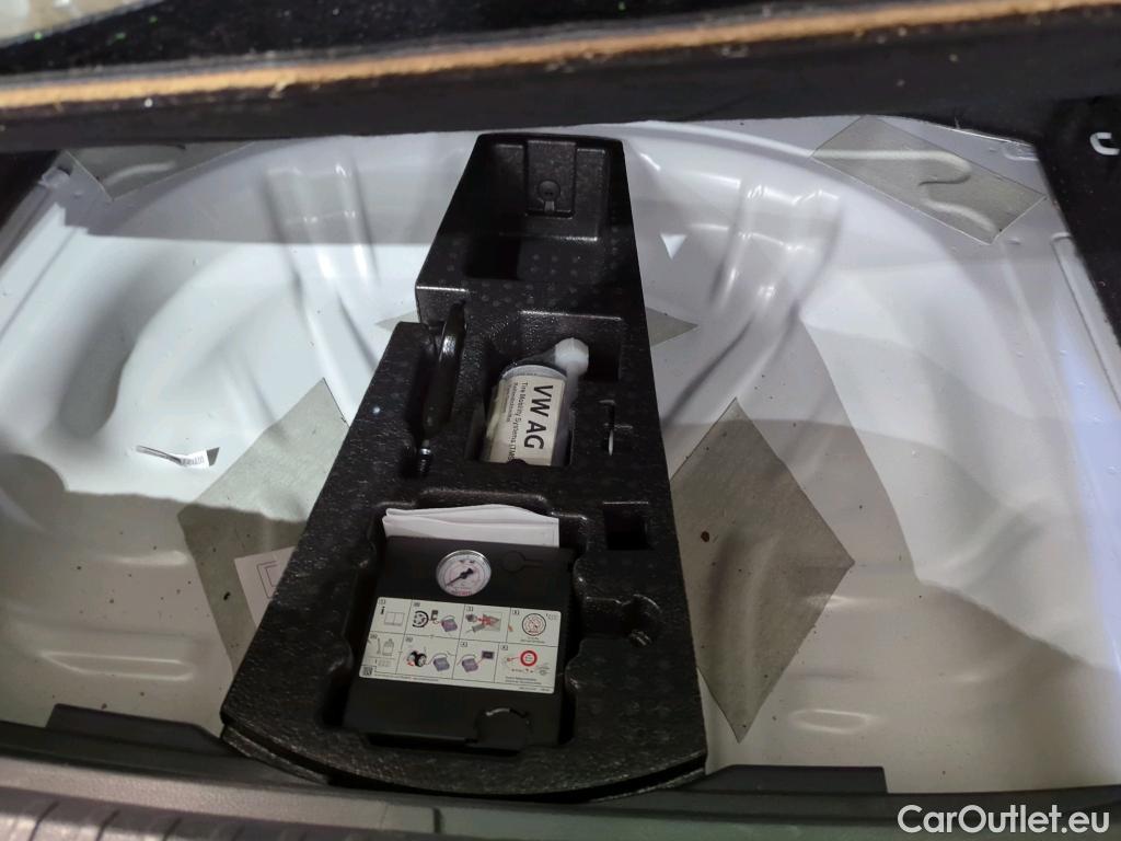 Skoda  Karoq  Style 1.5 TSI 110KW AT7 E6d #20