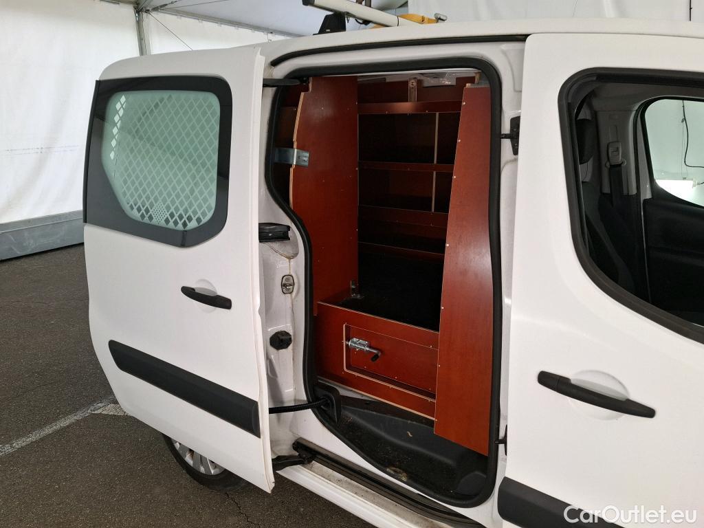Citroen  Berlingo  Fourgon Business L1 (Court) 1.6 100CV BVM5 E6 #9