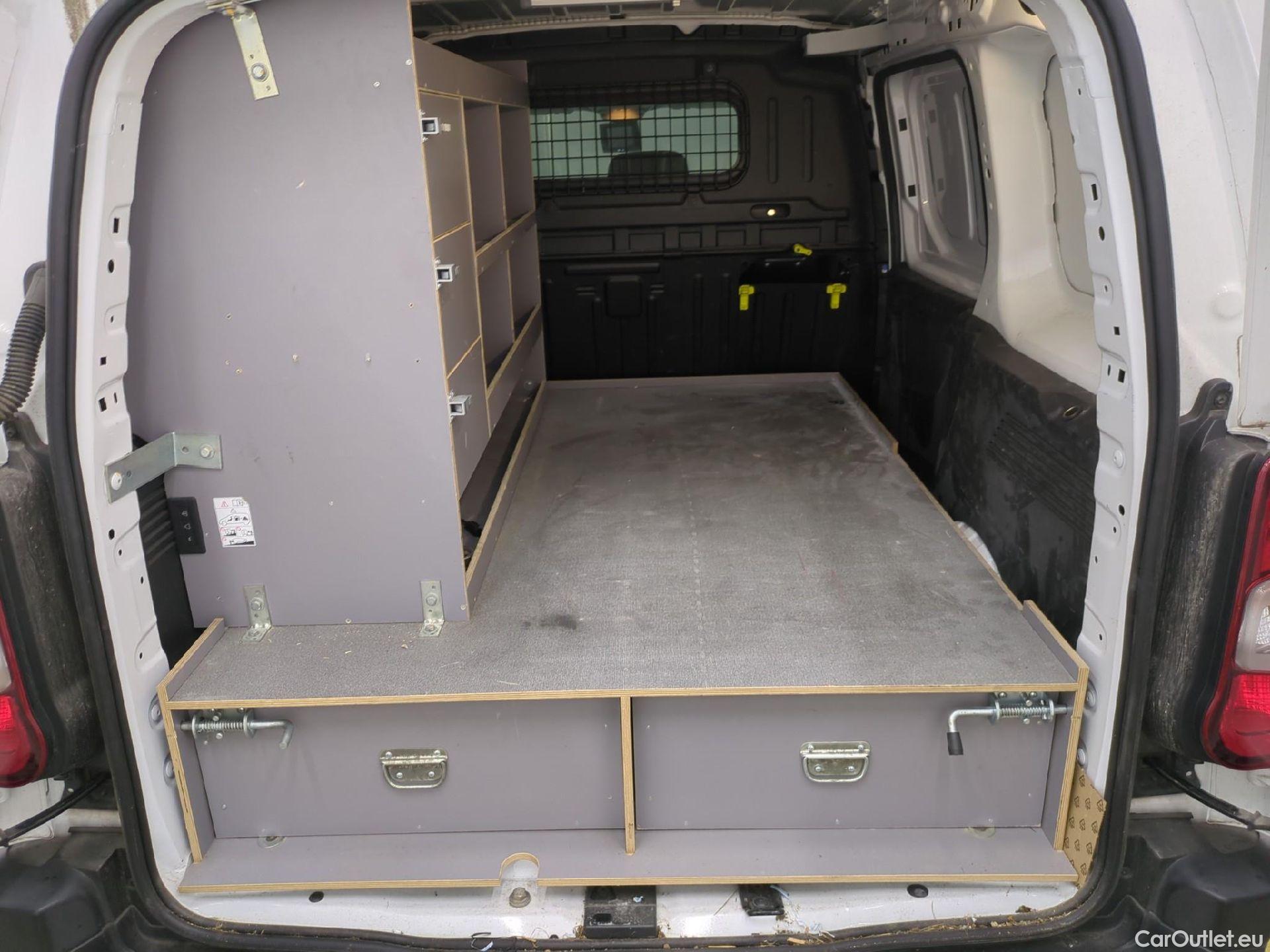 Citroen  Berlingo  Fourgon Worker M 1000 1.2 PureTech 130CV BVA8 E6d #9